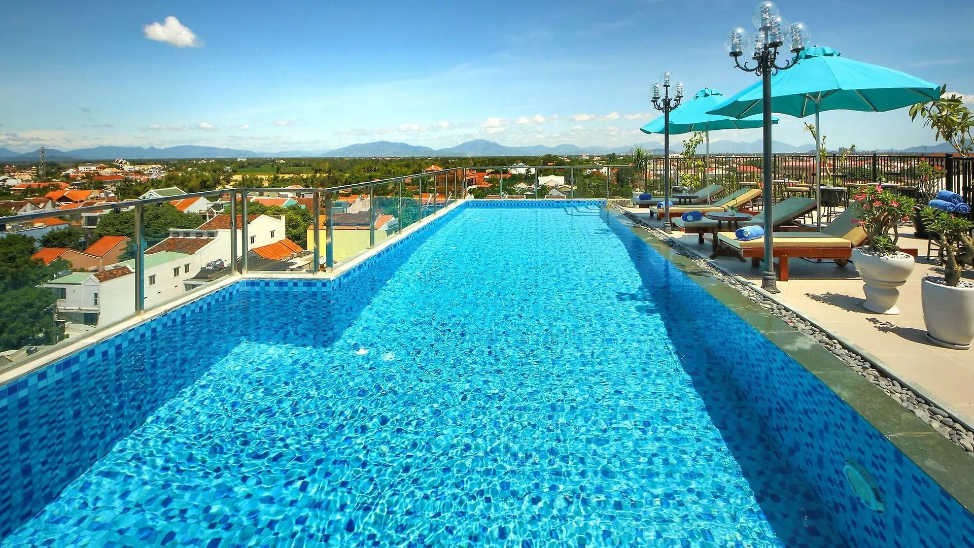 Uptown Hoi An Hotel & Spa