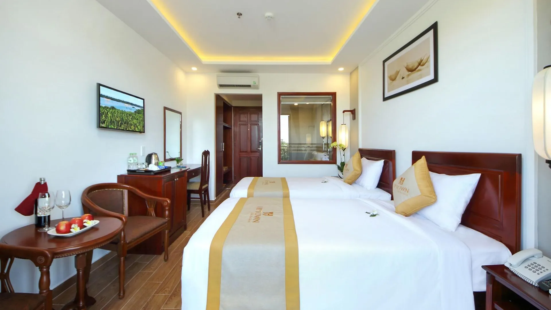 Uptown Hoi An Hotel & Spa